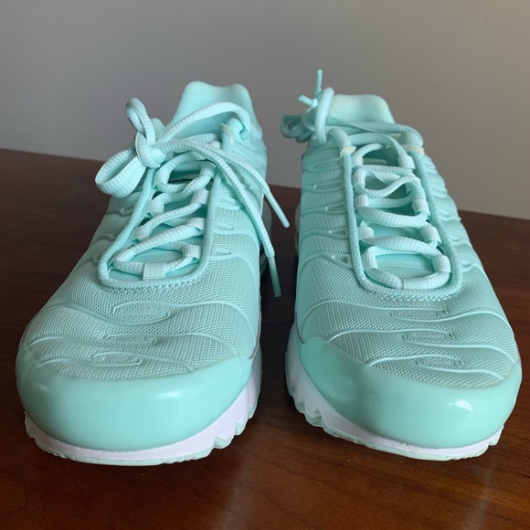 Nike Shoes Nike Air Max Plus Mint Green Running 7y Womens 85 Poshmark
